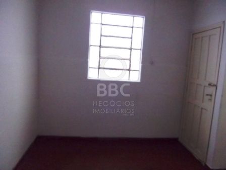 Casa à venda com 1 quarto, 151m² - Foto 4