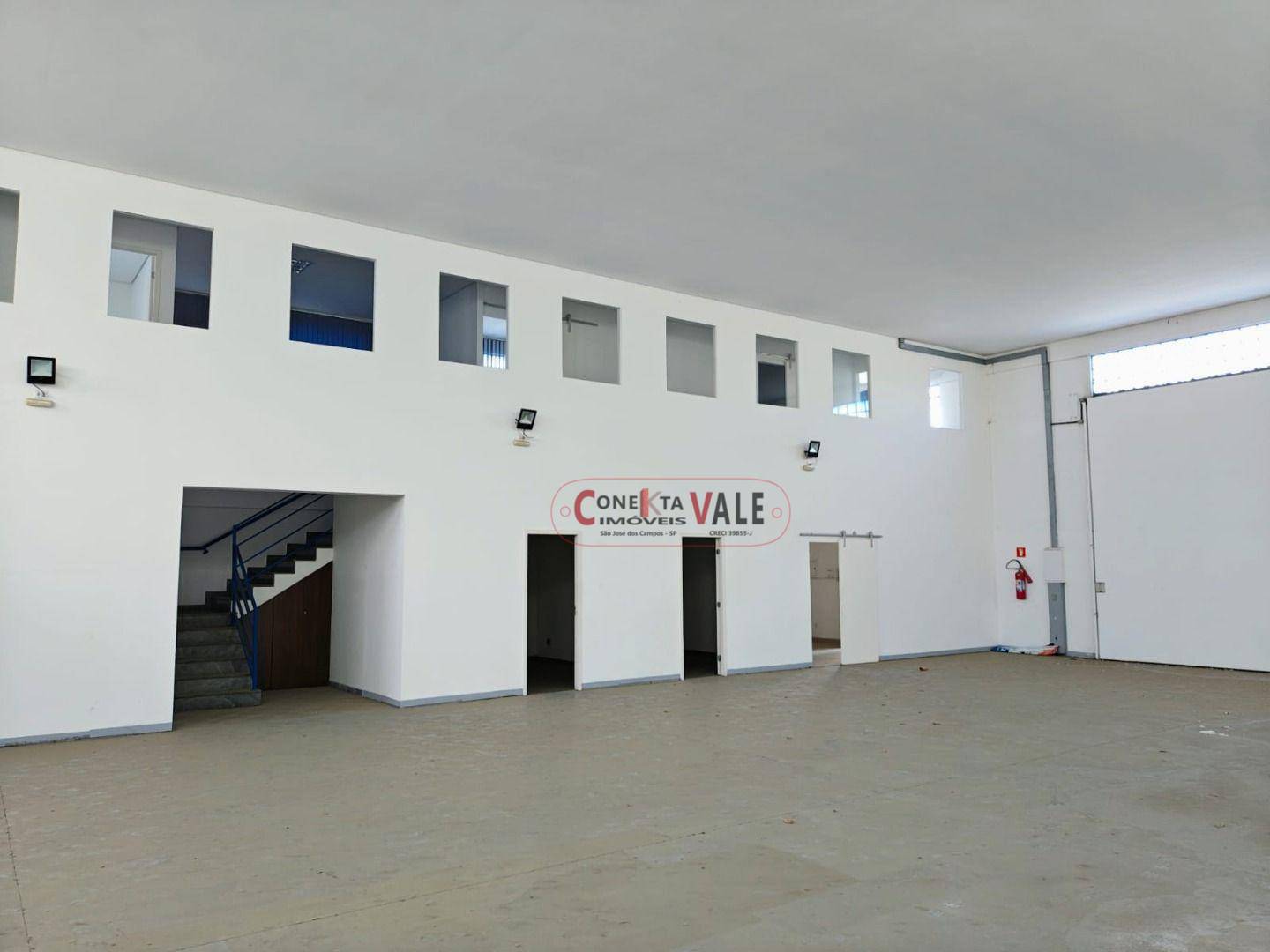 Depósito-Galpão-Armazém para alugar, 600m² - Foto 3