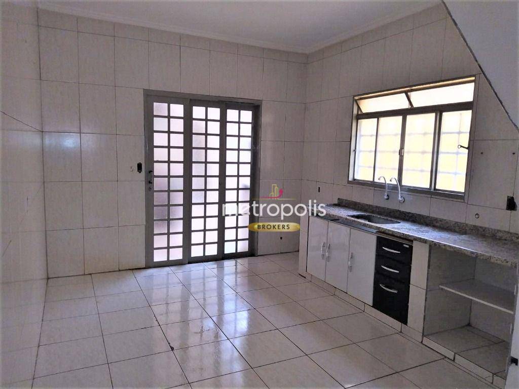 Sobrado à venda com 4 quartos, 130m² - Foto 1