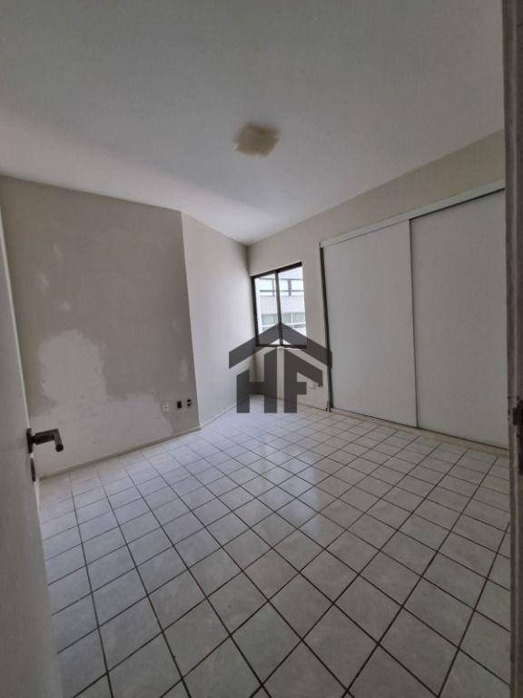 Apartamento à venda com 3 quartos, 149m² - Foto 9