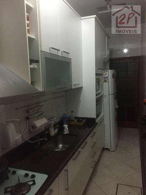 Sobrado à venda com 2 quartos, 200m² - Foto 15