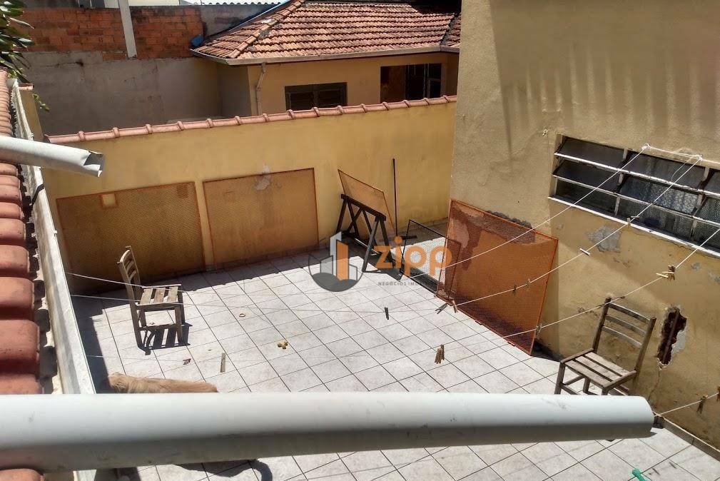 Sobrado à venda com 4 quartos, 300m² - Foto 3