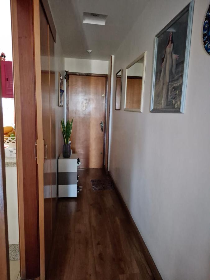 Apartamento à venda com 2 quartos, 80m² - Foto 2