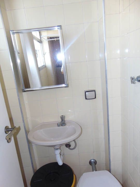 Apartamento à venda com 2 quartos, 75m² - Foto 22