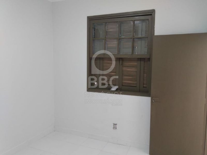 Casa para alugar com 1 quarto, 45m² - Foto 4