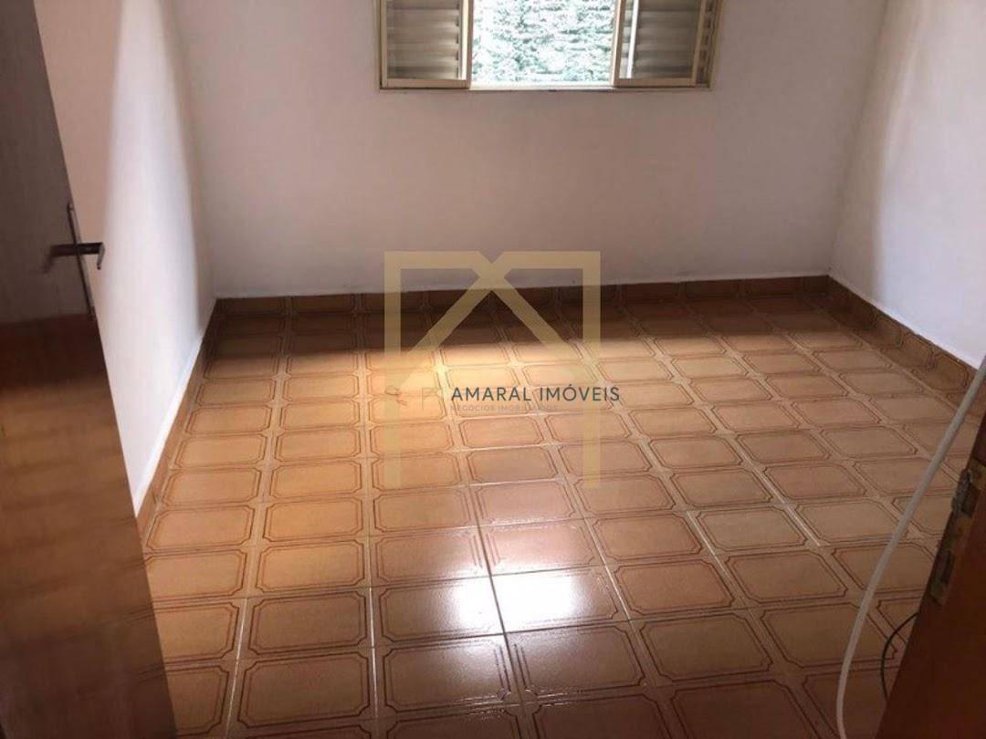 Casa à venda com 3 quartos, 150m² - Foto 5