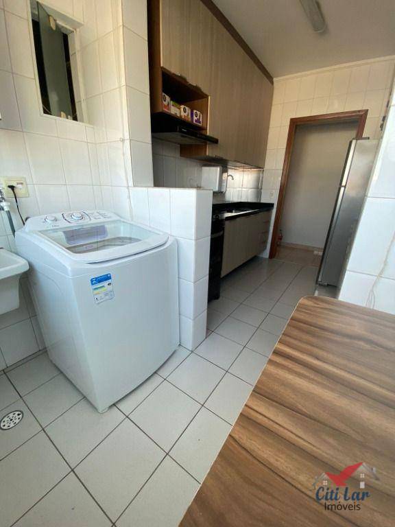 Apartamento à venda com 2 quartos, 57m² - Foto 5