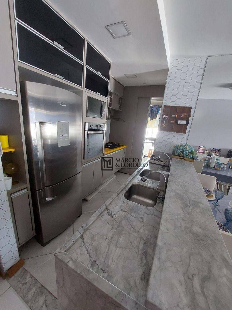 Apartamento à venda com 3 quartos, 82m² - Foto 14