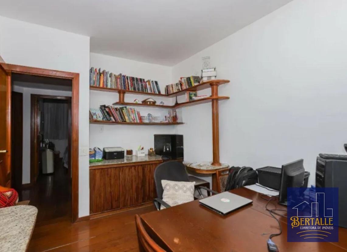 Apartamento à venda com 4 quartos, 180m² - Foto 8