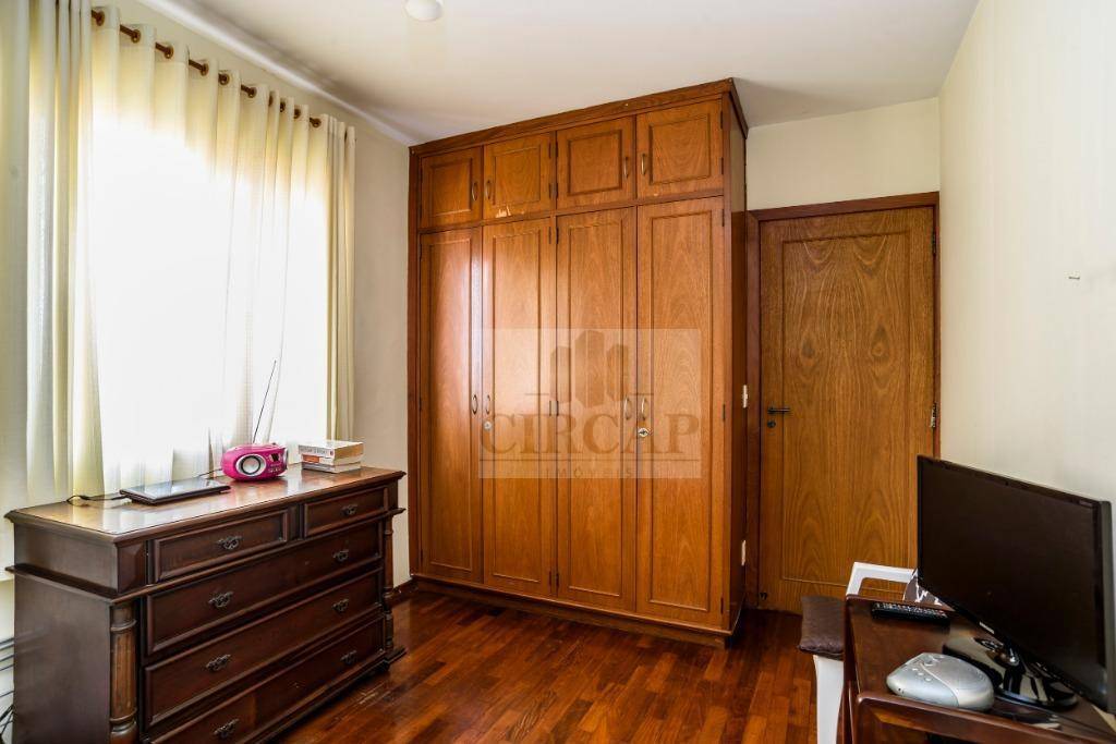 Apartamento à venda com 3 quartos, 120m² - Foto 9