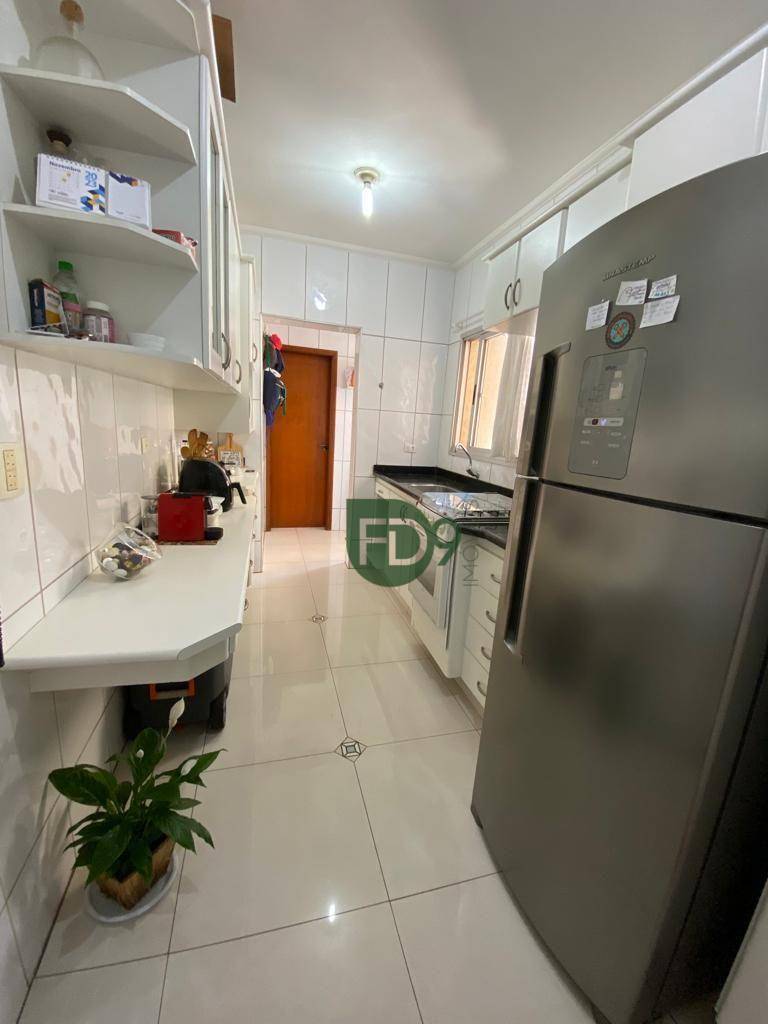 Apartamento à venda com 2 quartos, 69m² - Foto 14