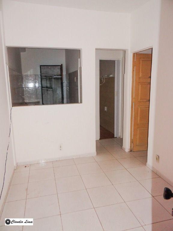 Apartamento à venda com 2 quartos, 44m² - Foto 1