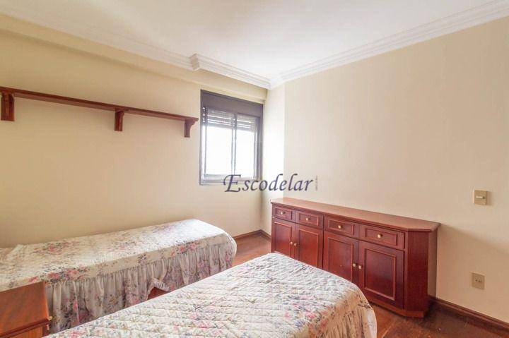 Apartamento à venda com 3 quartos, 184m² - Foto 24