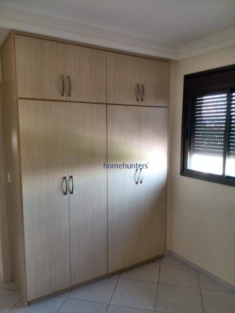 Apartamento à venda com 3 quartos, 94m² - Foto 18