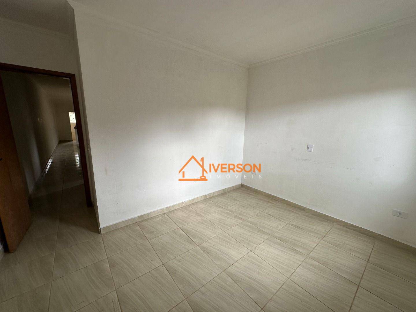 Casa à venda com 2 quartos, 68m² - Foto 12