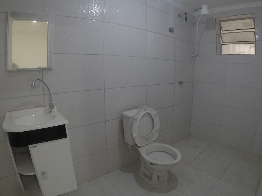 Casa à venda com 2 quartos, 240m² - Foto 7