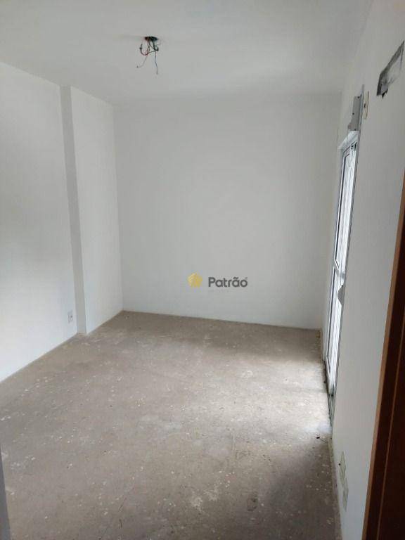 Apartamento à venda com 4 quartos, 232m² - Foto 14