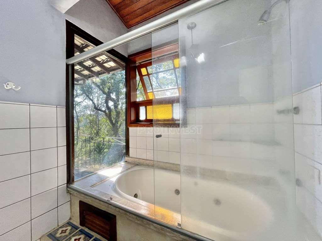 Casa de Condomínio à venda e aluguel com 3 quartos, 468m² - Foto 37