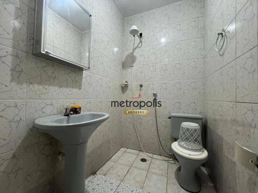 Sobrado à venda com 2 quartos, 300m² - Foto 14