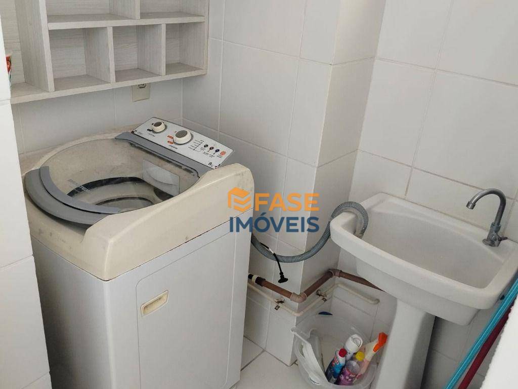 Apartamento para alugar com 2 quartos, 53m² - Foto 5