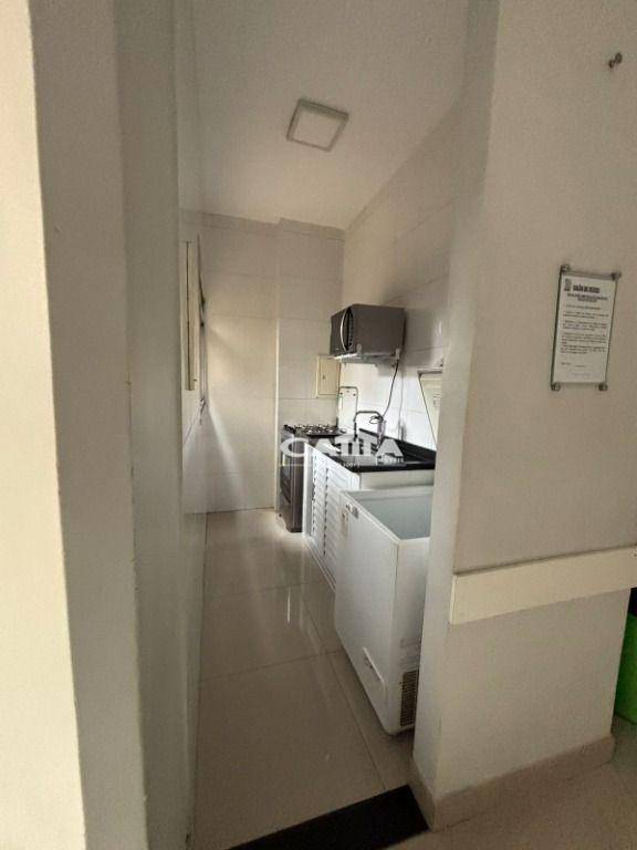 Apartamento para alugar com 2 quartos, 48m² - Foto 20