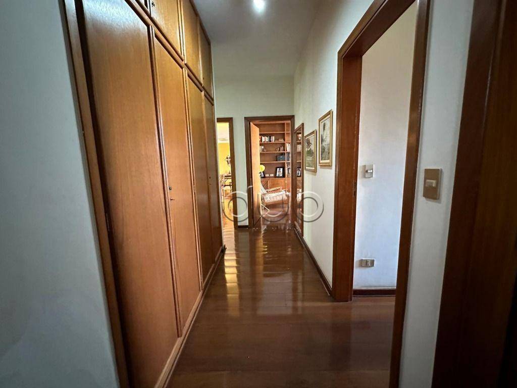 Apartamento à venda com 3 quartos, 250m² - Foto 35