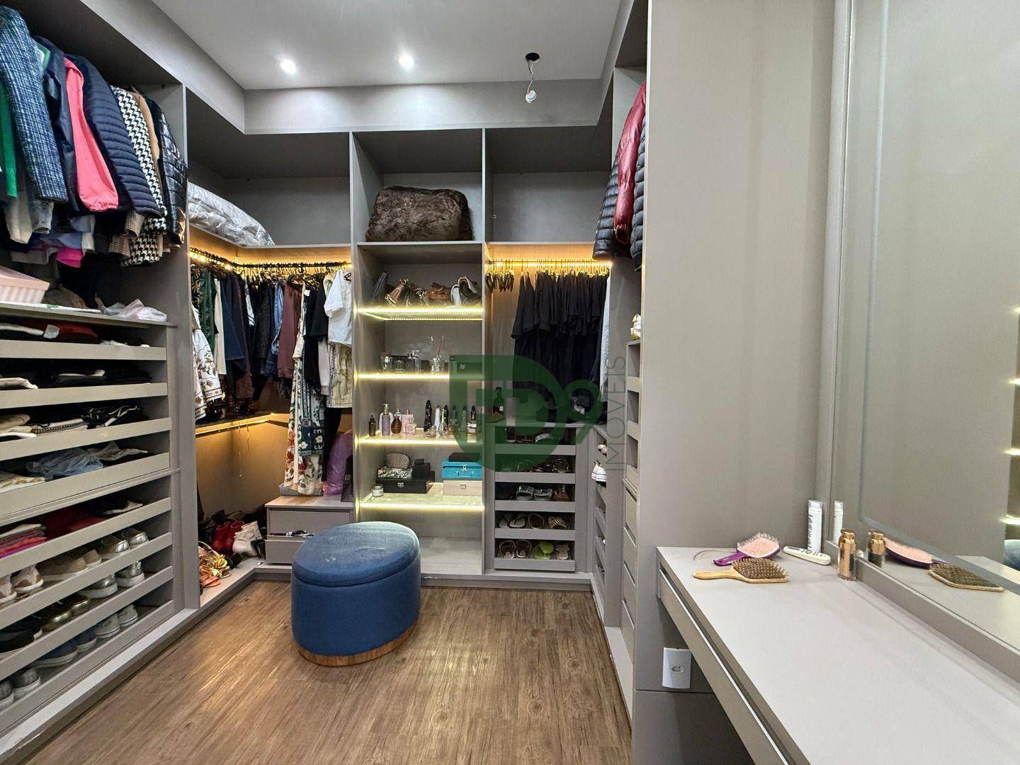 Casa de Condomínio à venda com 3 quartos, 300m² - Foto 39