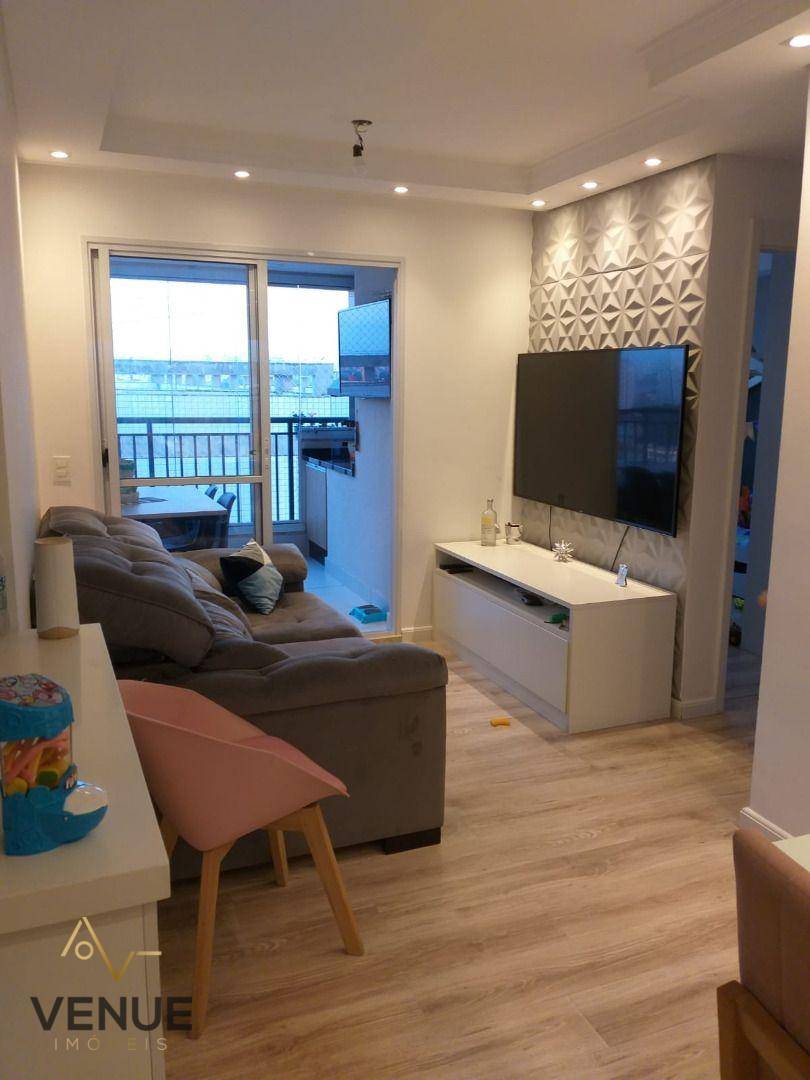 Apartamento à venda com 2 quartos, 63m² - Foto 3