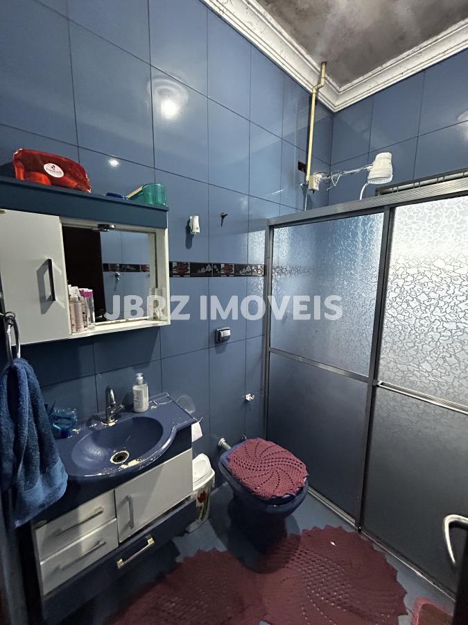 Casa para alugar com 5 quartos, 210m² - Foto 13