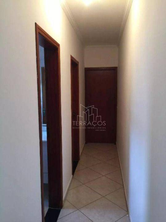 Casa à venda com 3 quartos, 201m² - Foto 12