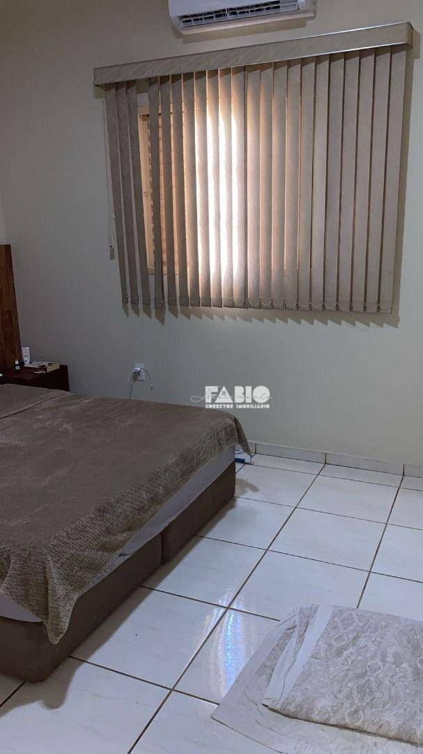 Casa à venda com 3 quartos, 100m² - Foto 19