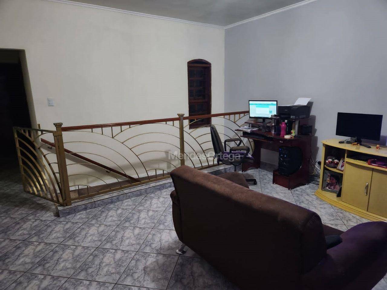 Casa à venda com 2 quartos, 187m² - Foto 13