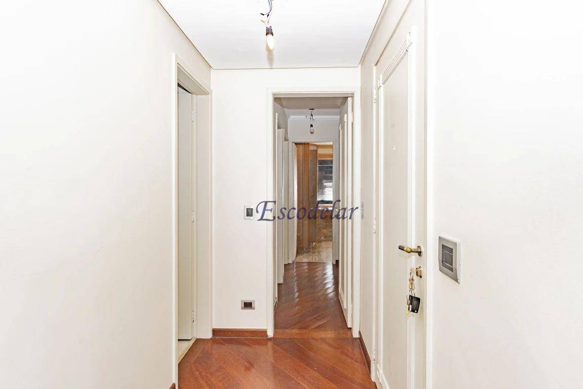 Apartamento à venda com 3 quartos, 136m² - Foto 21