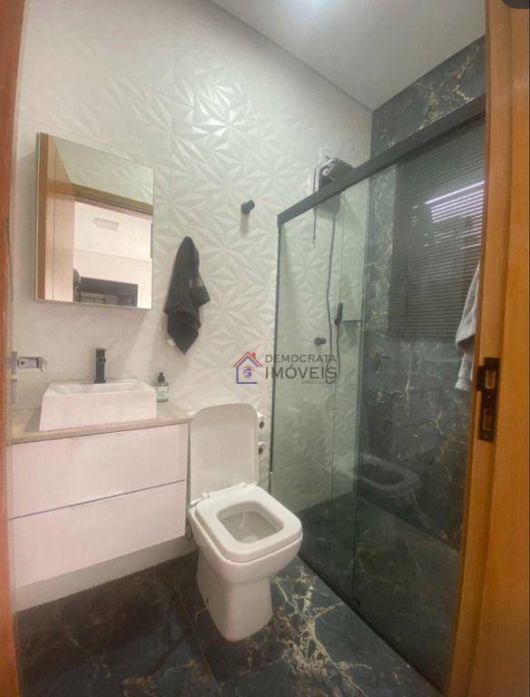 Sobrado à venda com 4 quartos, 350m² - Foto 14