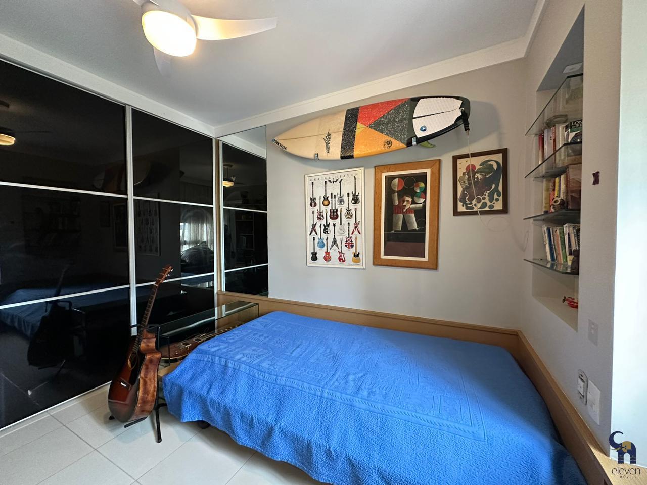 Apartamento à venda com 4 quartos, 181m² - Foto 11