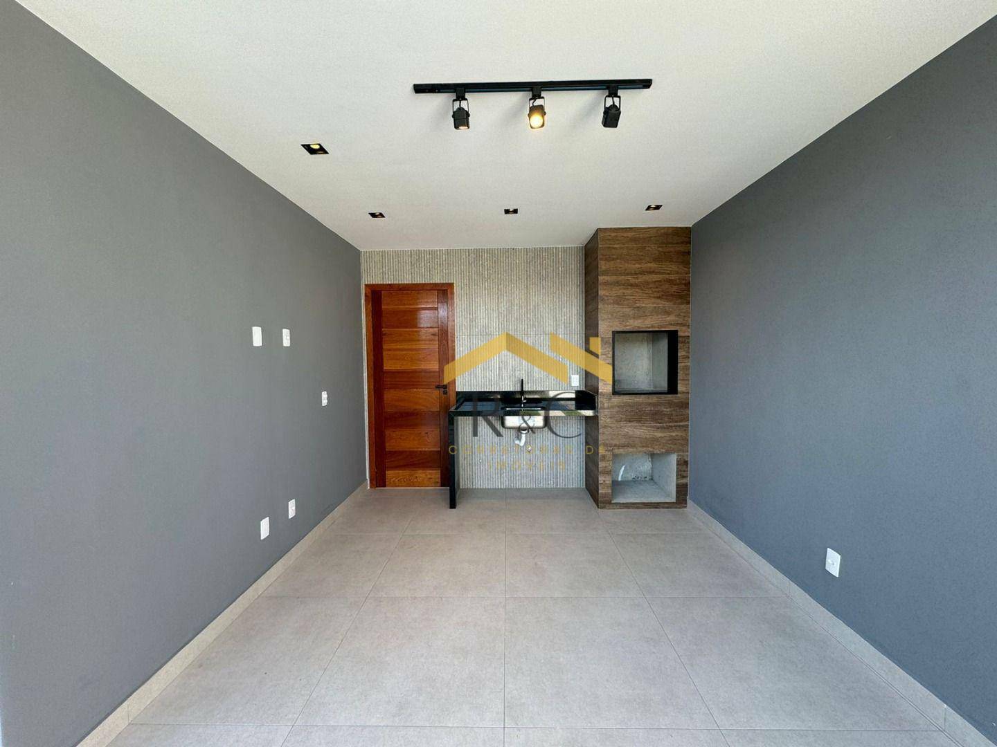 Casa à venda com 3 quartos, 113m² - Foto 4