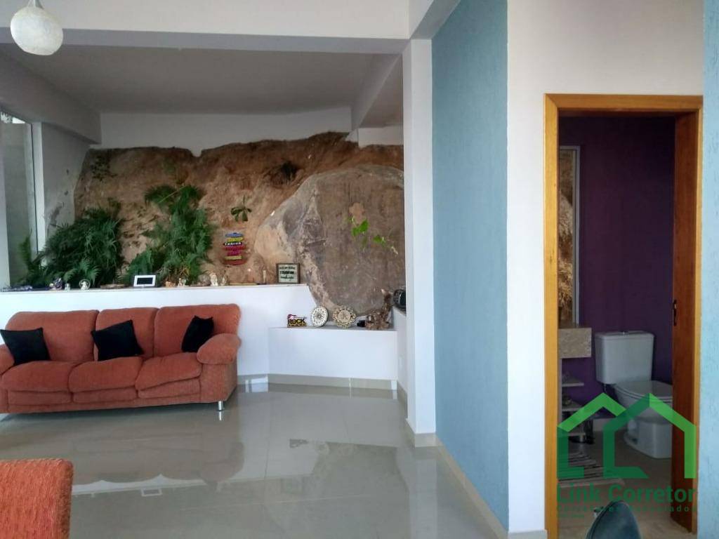 Casa de Condomínio à venda com 3 quartos, 220m² - Foto 6