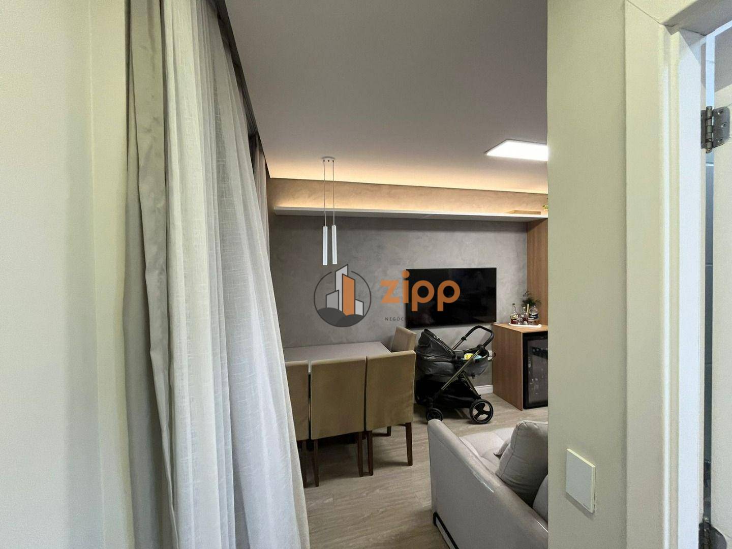 Apartamento à venda com 2 quartos, 42m² - Foto 24