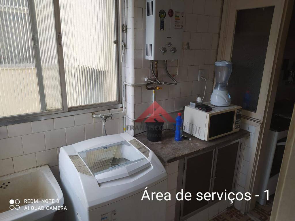 Apartamento à venda com 3 quartos, 127m² - Foto 19