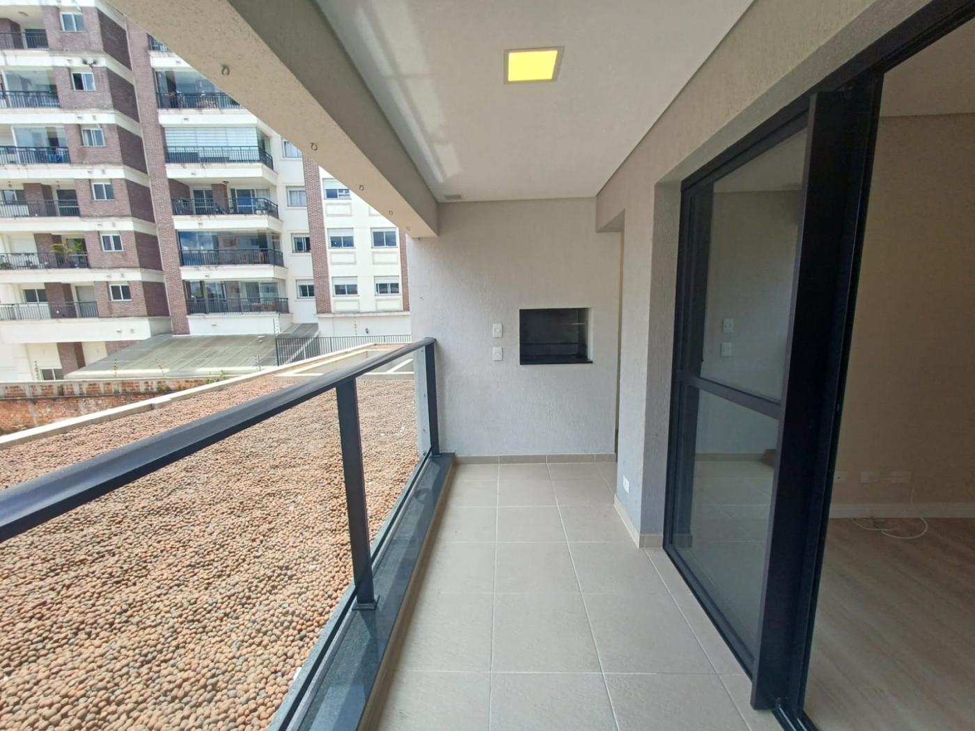 Apartamento à venda com 2 quartos, 62m² - Foto 7