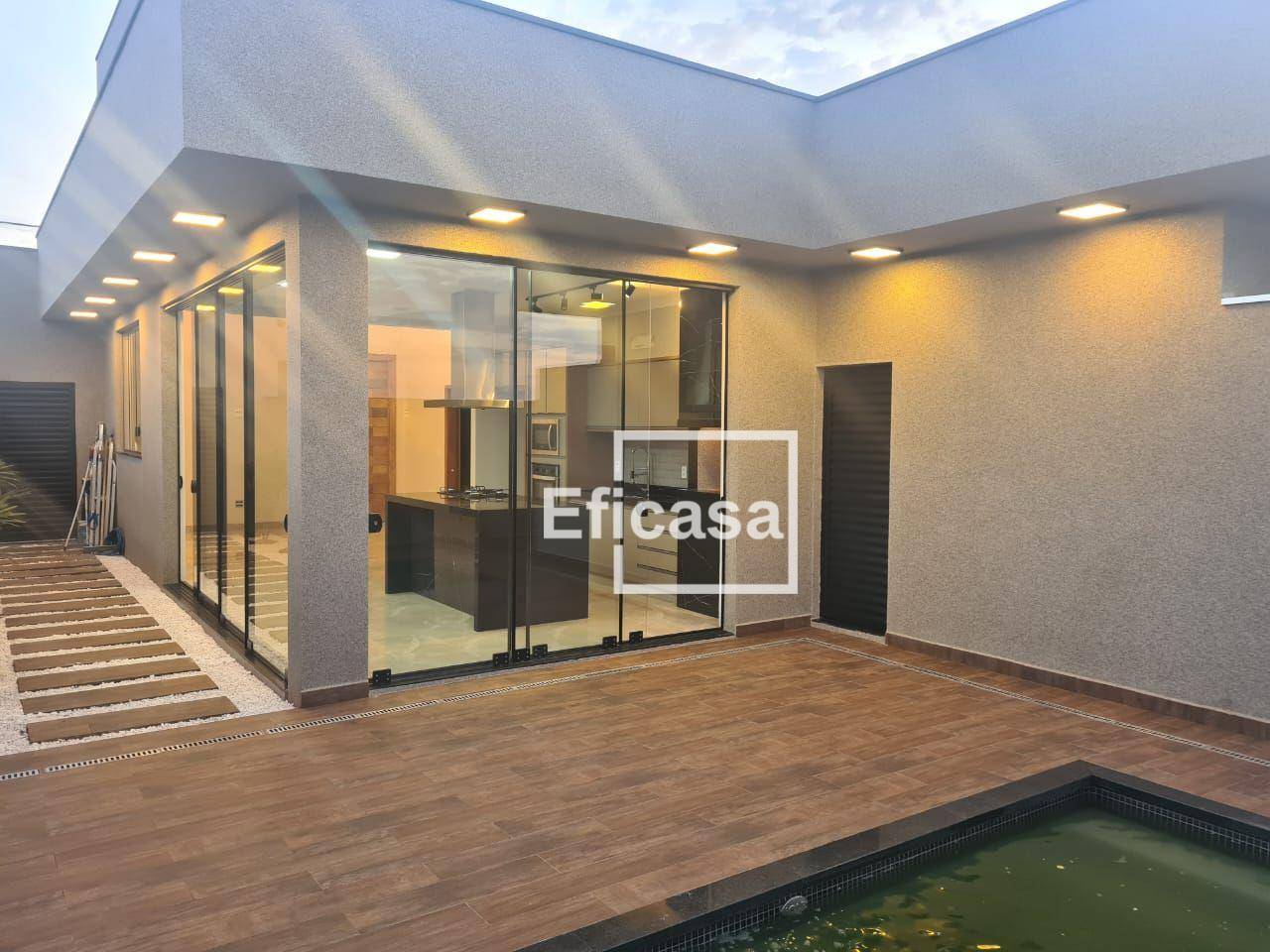 Casa de Condomínio à venda com 3 quartos, 160m² - Foto 3
