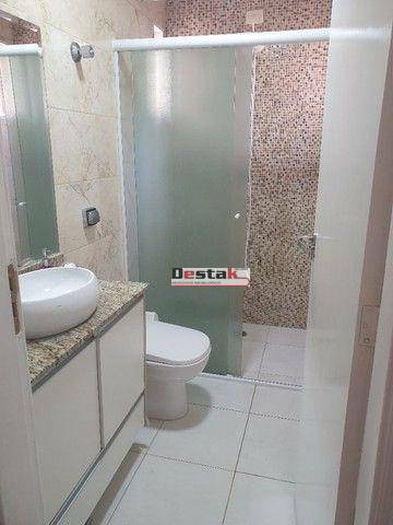 Apartamento à venda com 2 quartos, 68m² - Foto 9