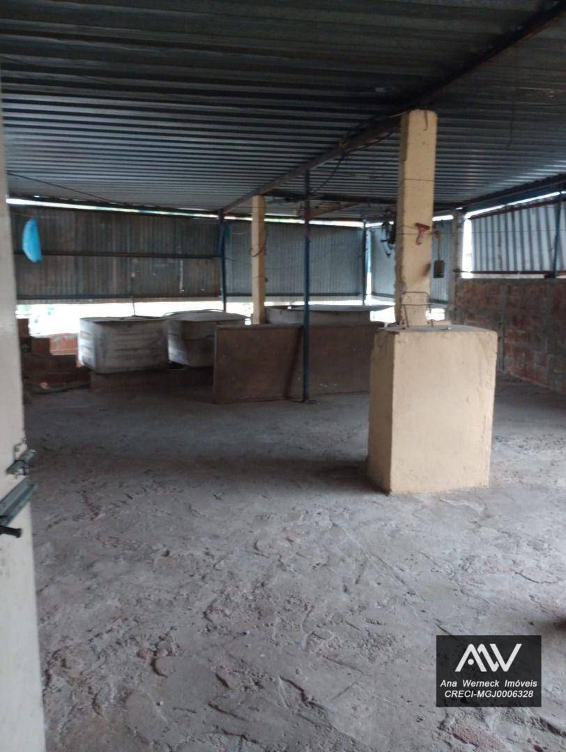 Casa à venda com 1 quarto, 100m² - Foto 13