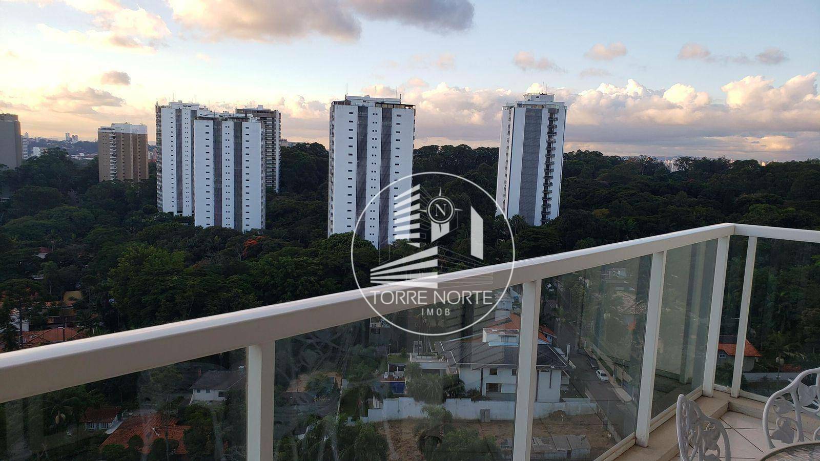 Apartamento à venda com 3 quartos, 160m² - Foto 19