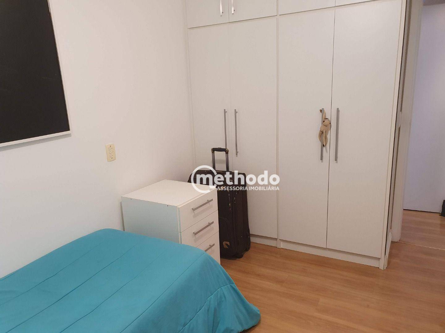 Apartamento à venda com 3 quartos, 137m² - Foto 10