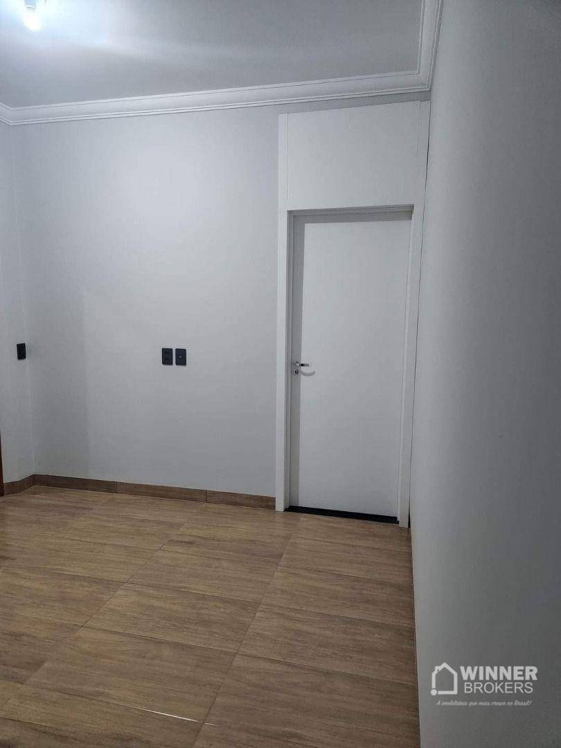 Casa à venda com 2 quartos, 70m² - Foto 5