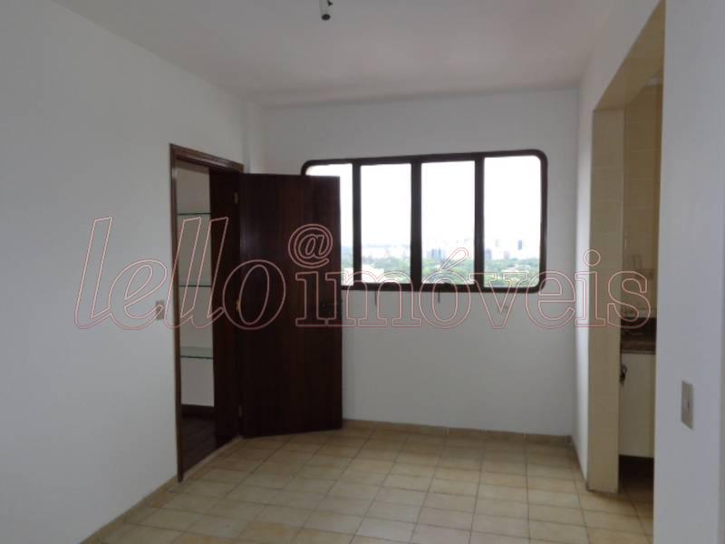 Apartamento para alugar com 4 quartos, 298m² - Foto 17