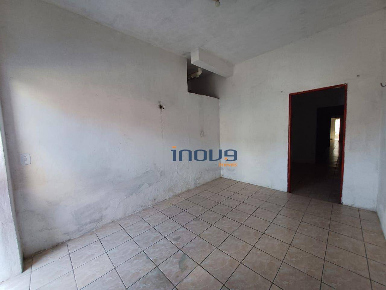 Casa à venda com 5 quartos, 230M2 - Foto 3