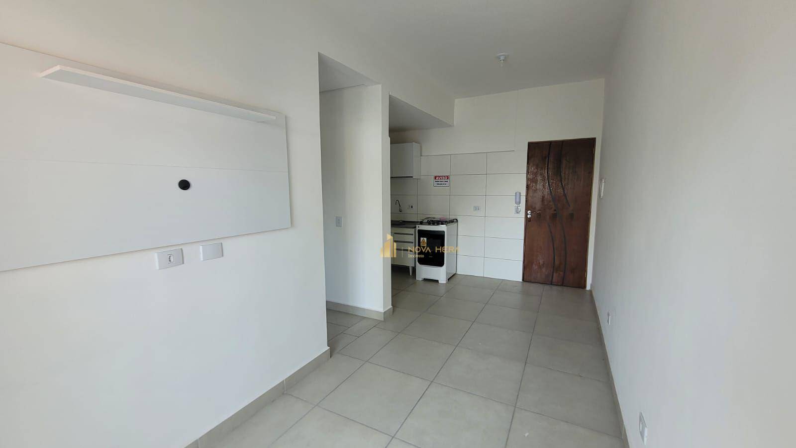 Apartamento à venda com 1 quarto, 34m² - Foto 3