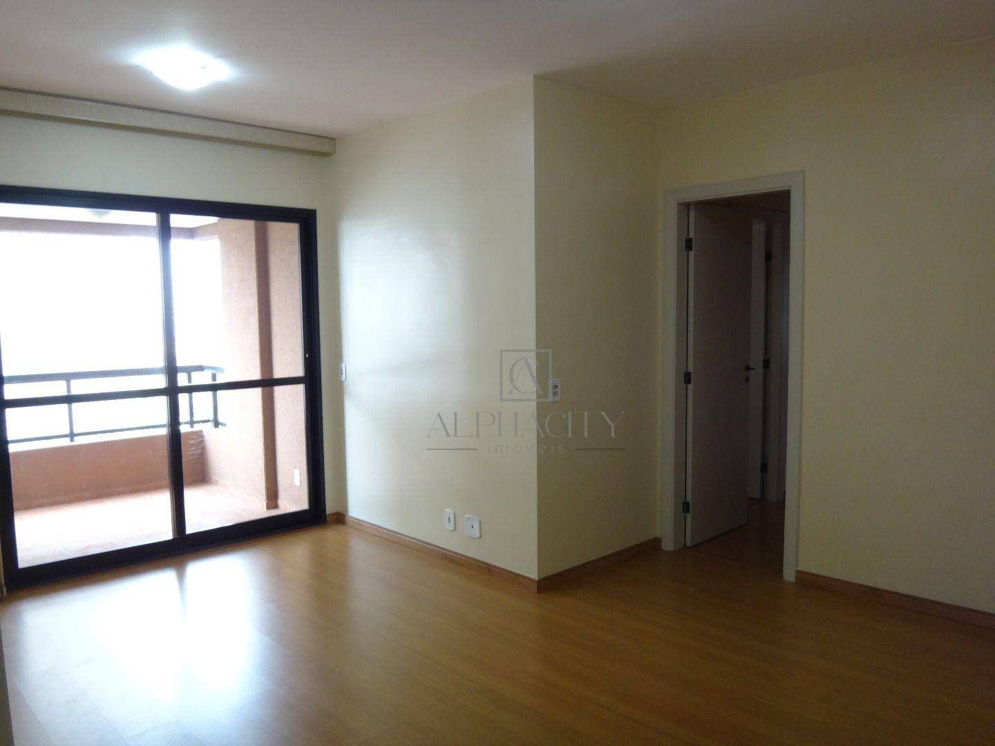 Apartamento para alugar com 3 quartos, 84m² - Foto 1